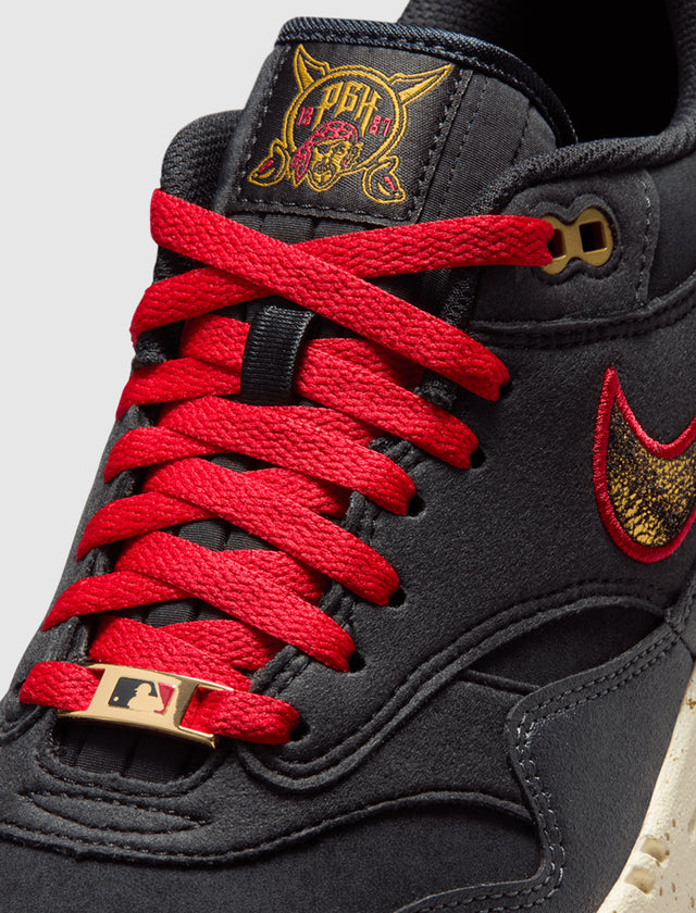 AIR MAX 1 "PIRATES"