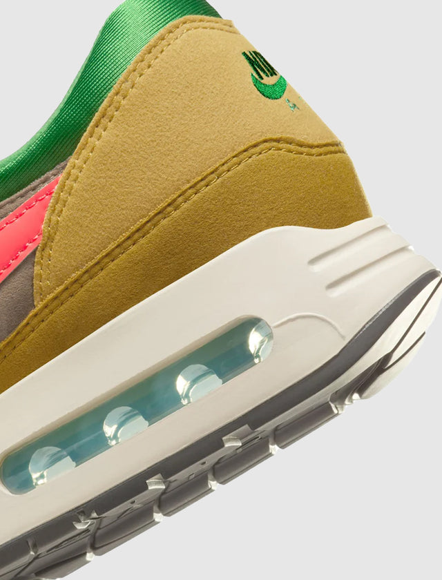 AIR MAX 1 '86 "POWERWALL"