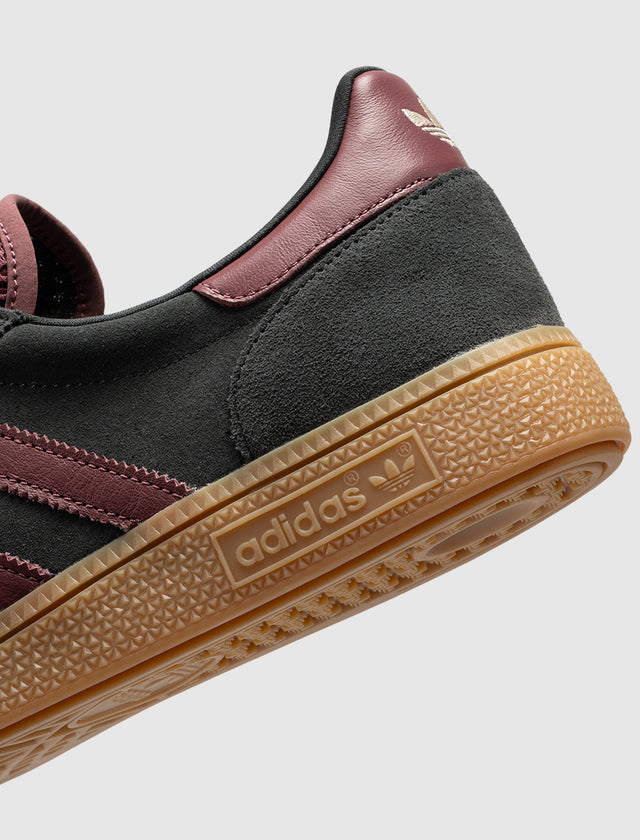 HANDBALL SPEZIAL