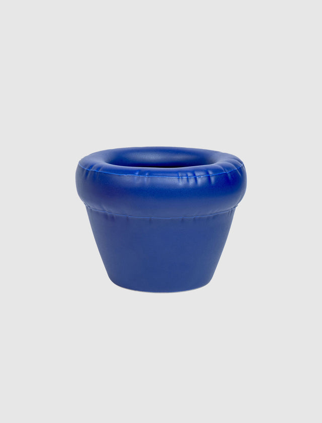 03 PLANTER PIERRE