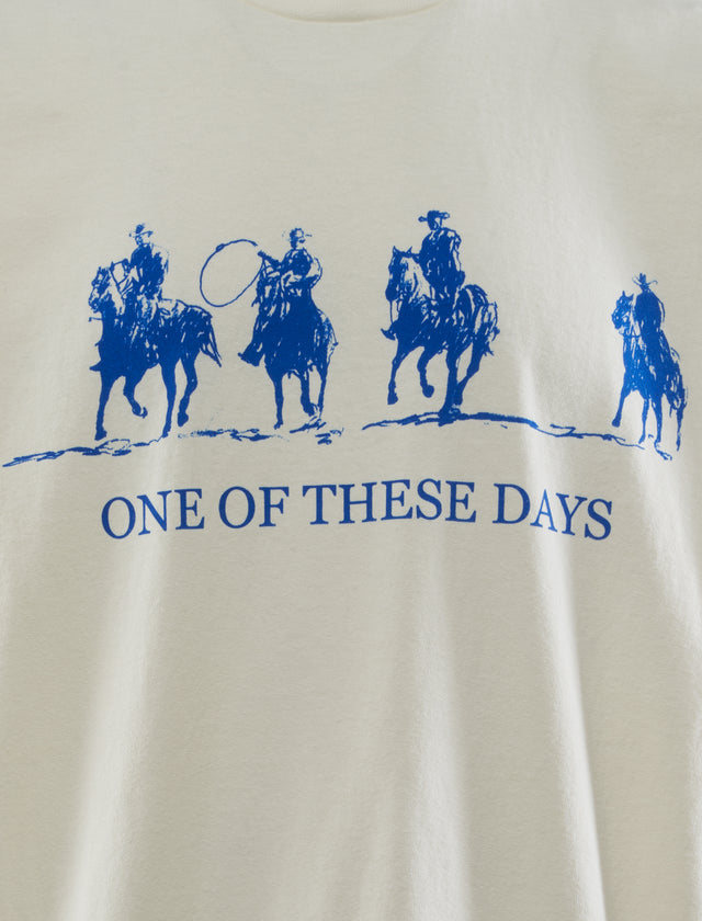 TEAM LOGO TEE