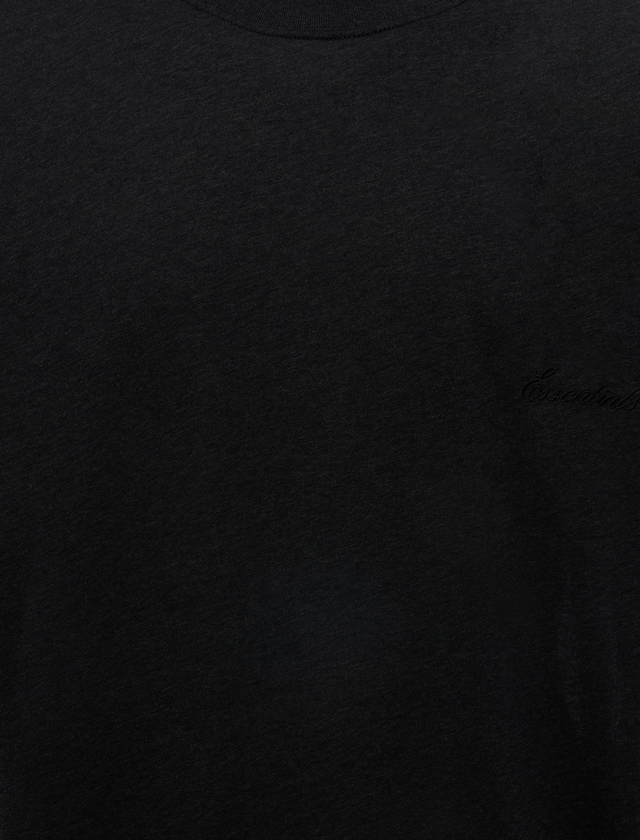 ESSENTIAL TEE
