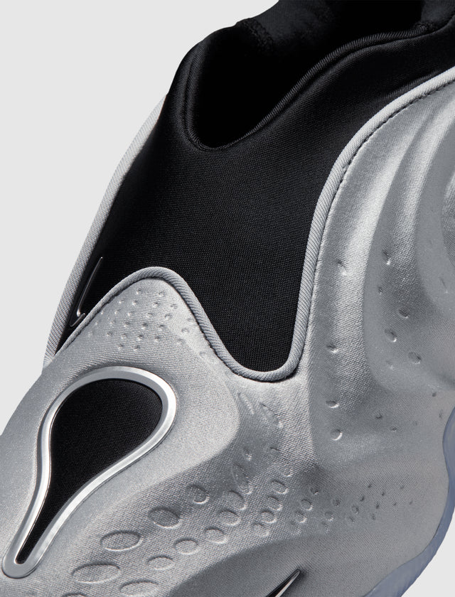 WOMEN'S FIRST SIGHT SHADOW  "METALLIC SILVER"