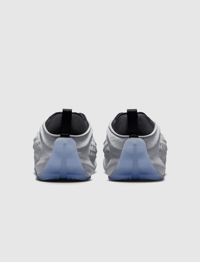 WOMEN'S FIRST SIGHT SHADOW  "METALLIC SILVER"
