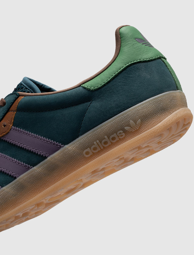 GAZELLE INDOOR