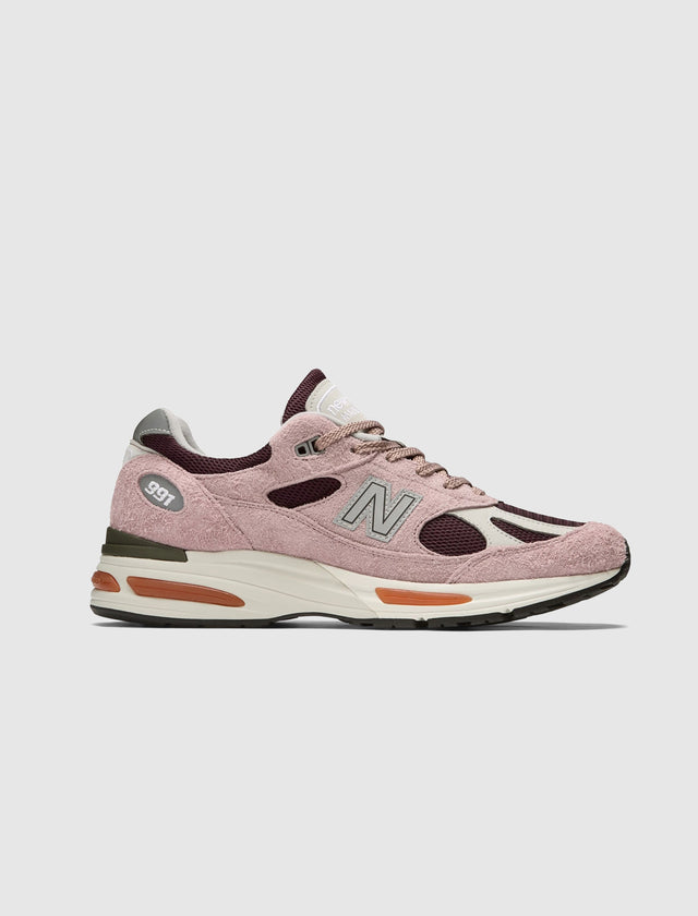 MADE IN UK 991 V2 "DEAUVILLE MAUVE"