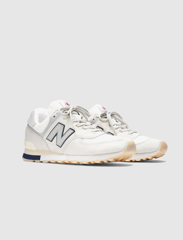 MADE IN UK 576 "OFF WHITE"