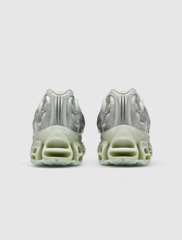 ADIDAS X WILLY CHAVARRIA MEGARIDE BONES