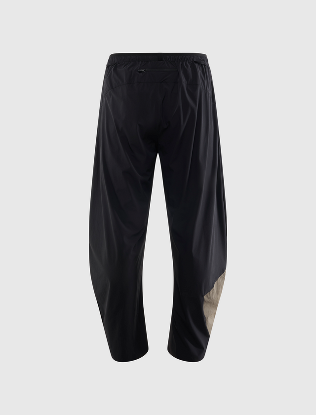 DT2 CURVED PANTS